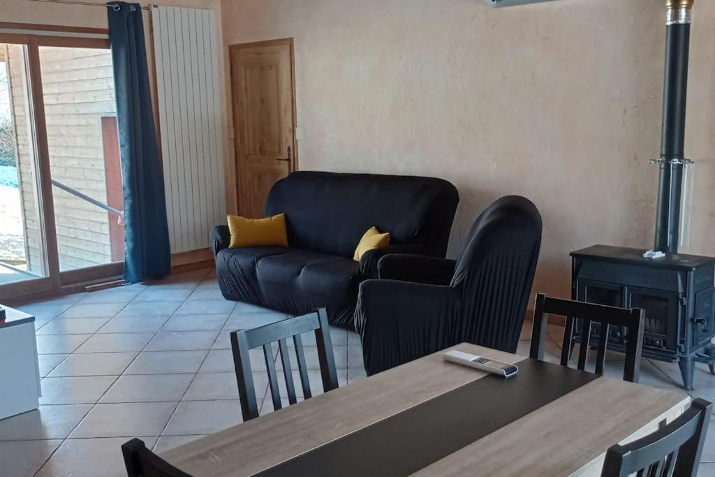 Chalet 2 Chambres En Savoie Pour 1 A 4 Personnes Gerbaix Ngoại thất bức ảnh